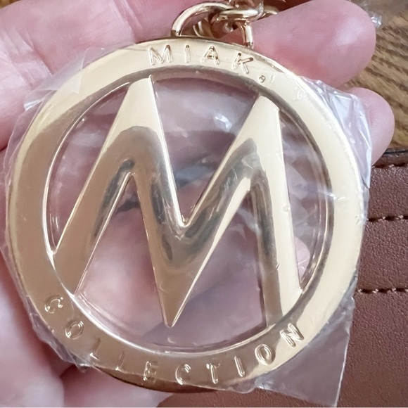 MKF Collection Tenna Satchel Handbag and Wristlet Set Cognac Brown NEW $139 - Picture 3 of 8